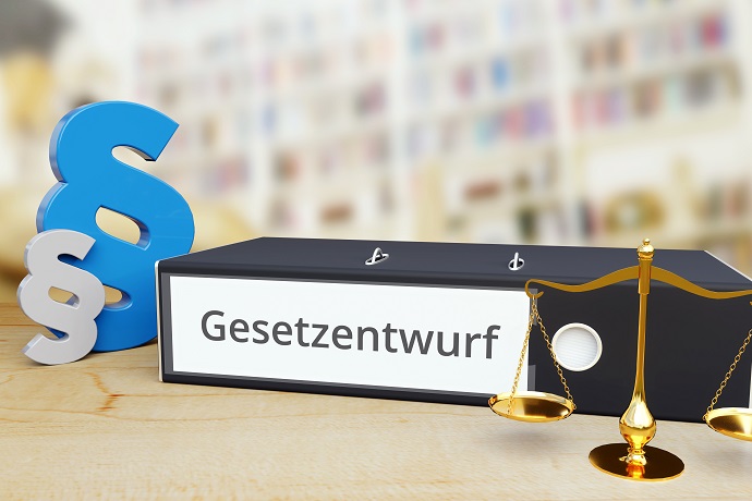 Ordner mit Beschriftung, Paragraf und Waage