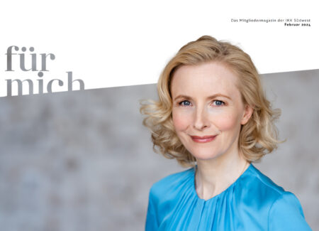 Auf dem Titel der aktuellen Ausgabe des Kundenmagazins "Für mich" ist die Ernährungsberaterin Dr. Anne Fleck abgebildet.