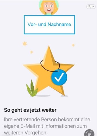 Illustration eines Frauengesichts. Darunter befindet sich ein goldener Stern mit einem blauen Häkchen und ein Text in deutscher Sprache über den Erhalt einer E-Mail mit weiteren Informationen.